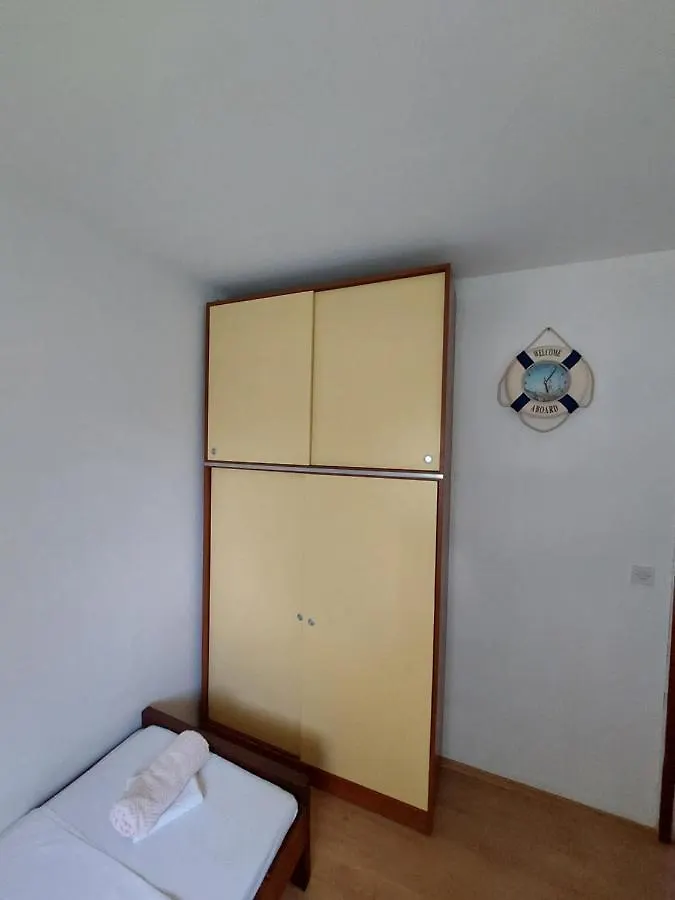 Peaceful & Cozy Rest House, 80M From Beach Trogir 0*,