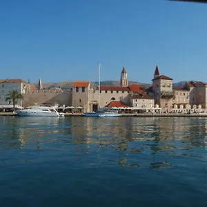 Toni Dom wakacyjny